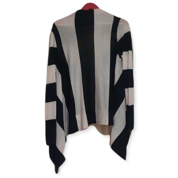 H&M cardigan - Picture 2 of 4